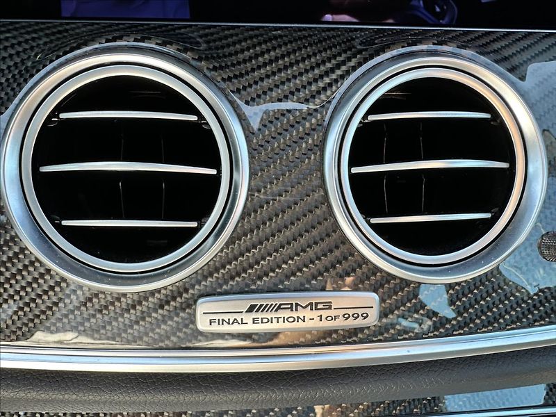 Mercedes-Benz Třídy E Mercedes-AMG E 63 S 4MATIC+ - fotka 14 z 14
