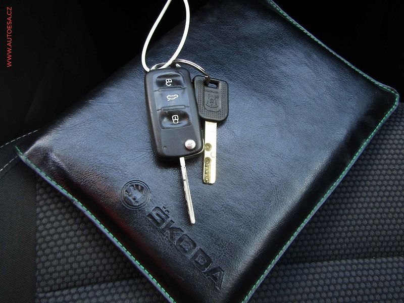 Škoda Rapid (2013) 1.6TDi, ČR, Klima - fotka 21 z 22