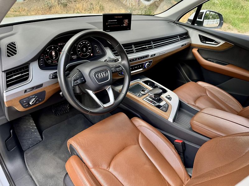 Audi Q7 3.0 TDI HNĚDÁ KŮŽE MAX - fotka 19 z 49