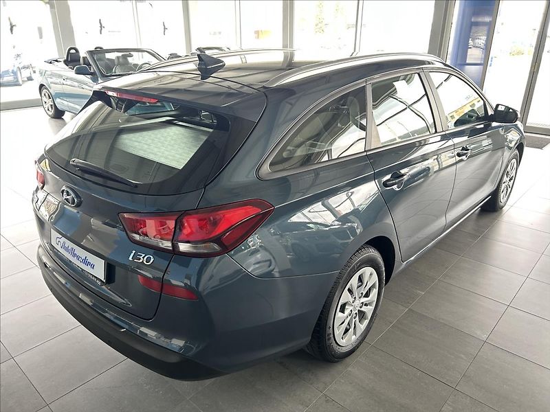 Hyundai i30 1,0   TGDI,ČR,1.MAJITEL,SERVIS - fotka 6 z 22