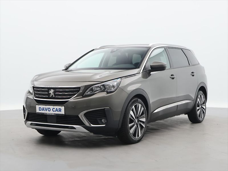 Peugeot 5008 1,2 PT 96kW Allure PANO 7-míst - fotka 3 z 33