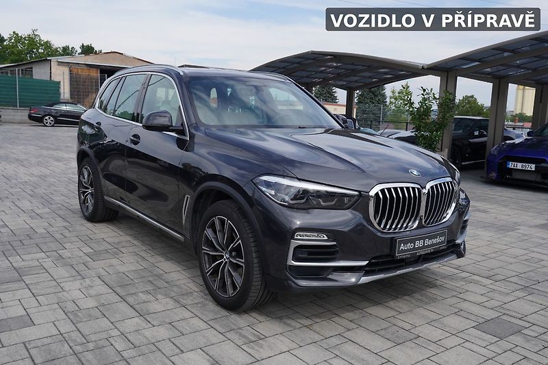 BMW X5 xDrive 40i 250kW TAŽNÉ/PANORAM - fotka 4 z 15