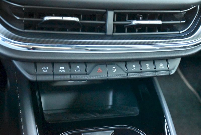 Škoda Enyaq (2022) 80 Sportline 150kW - fotka 22 z 35