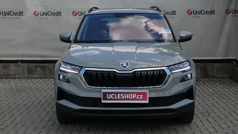Škoda Karoq 1,5 TSI DSG Ambition - fotka 2 z 24