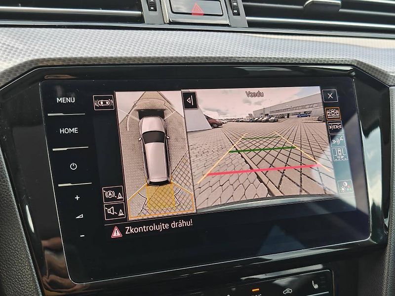 Volkswagen Passat Alltrack 4Motion DSG 2,0TDI - fotka 16 z 25
