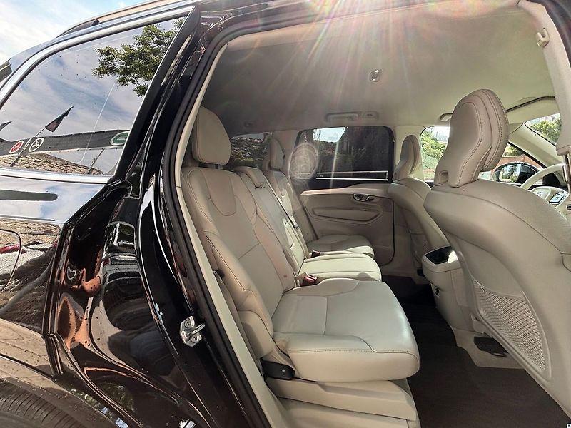 Volvo XC90 D5/2019/MOMENTUM.DPH.ZÁRUKA 12 - fotka 22 z 58