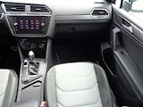 Volkswagen Tiguan 2.0 TDI HL 4x4 R line 140 kW 7 - náhled 19