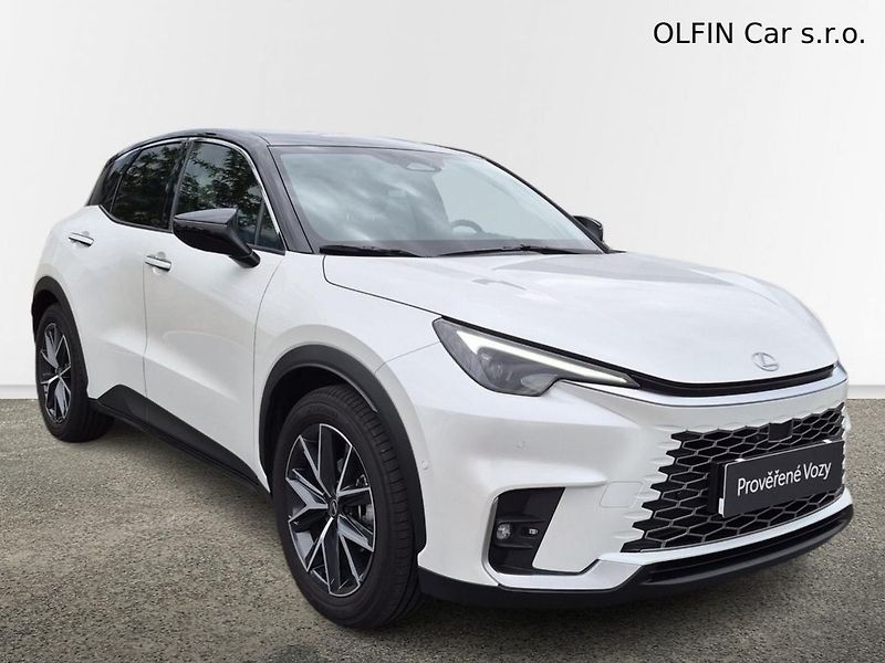 Lexus LBX 1.5HEV 4X4 COOL Advanced Premi - fotka 5 z 26