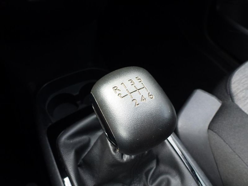 Citroën Grand C4 SpaceTourer 1,2 PureTech 130HP Turbo 6MAN - fotka 37 z 51