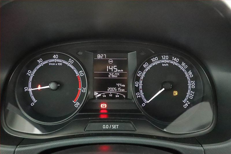 Škoda Fabia (2020) 1.0 TSI, ČR,1.maj - fotka 9 z 11