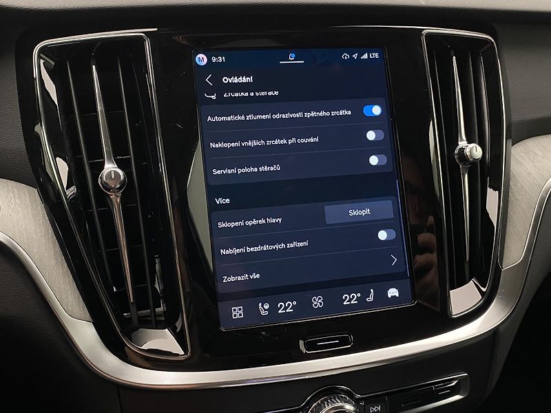 Volvo V60 (2026) B4 AUT DARK PLUS - fotka 50 z 66