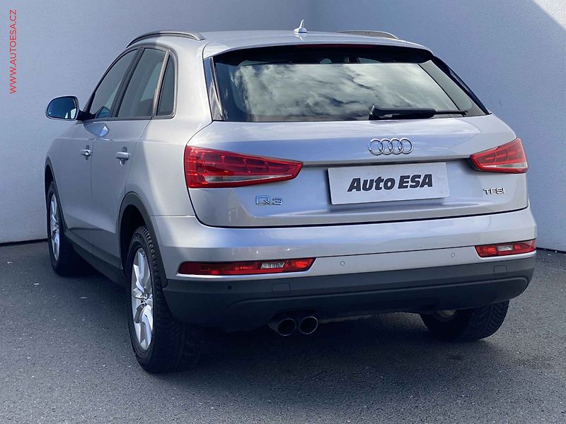Audi Q3 (2017) 1.4 TFSi, Bixen, kůže, navi - fotka 6 z 20