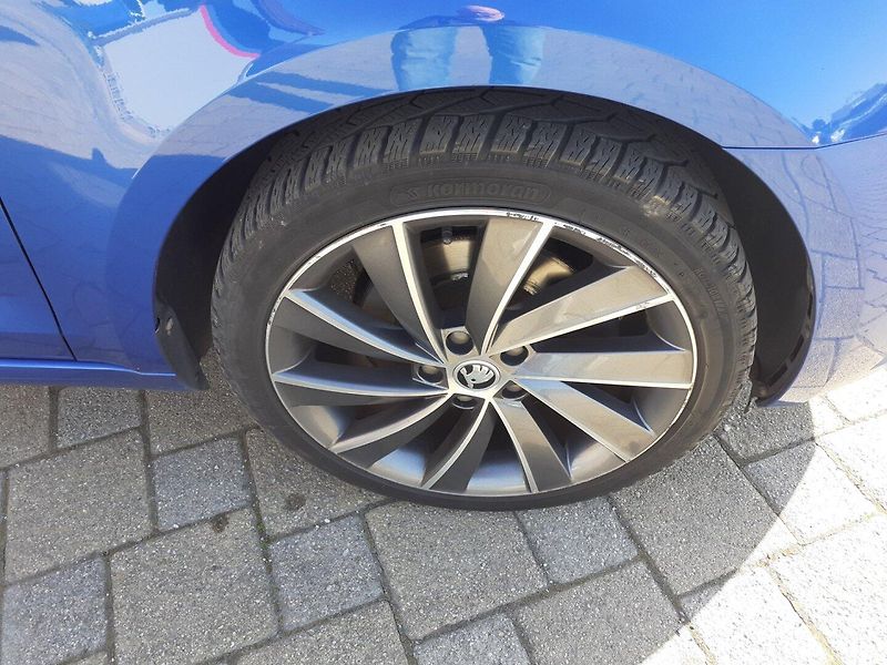 Škoda Octavia (2018) 2.0 TDi 135Kw L&K 4X4 - fotka 34 z 45