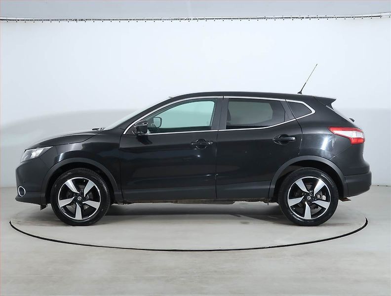 Nissan Qashqai (2015) 1.2 DIG-T, Navi, Tempomat - fotka 3 z 21