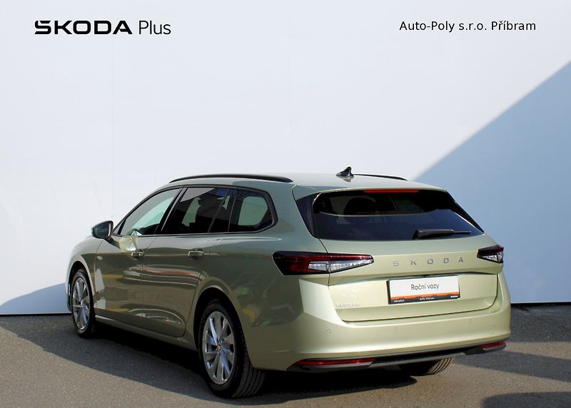 Škoda Superb (2025) Selection 2.0TDI / 110kW 7°DSG - fotka 7 z 23