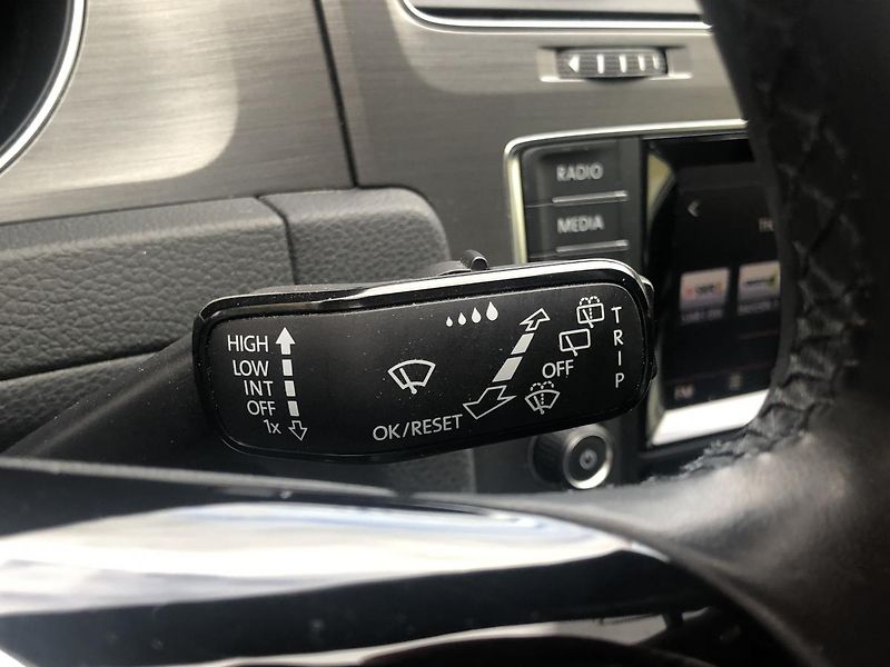 Volkswagen Golf Variant (2013) 1,6TDI DSG Comfortl. Nez. top. - fotka 50 z 65
