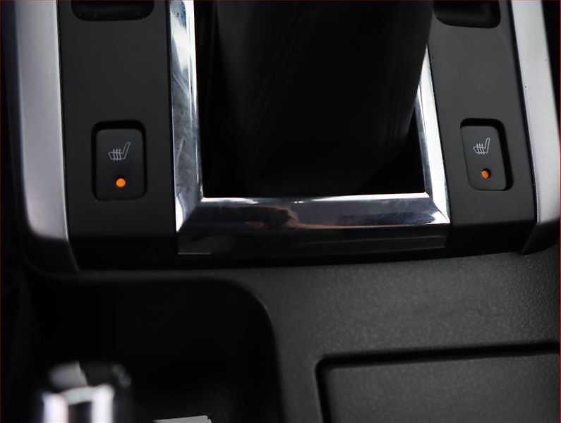 Suzuki Grand Vitara (2014) 1.9 DDiS, 4X4, Navi, Xenony - fotka 18 z 18