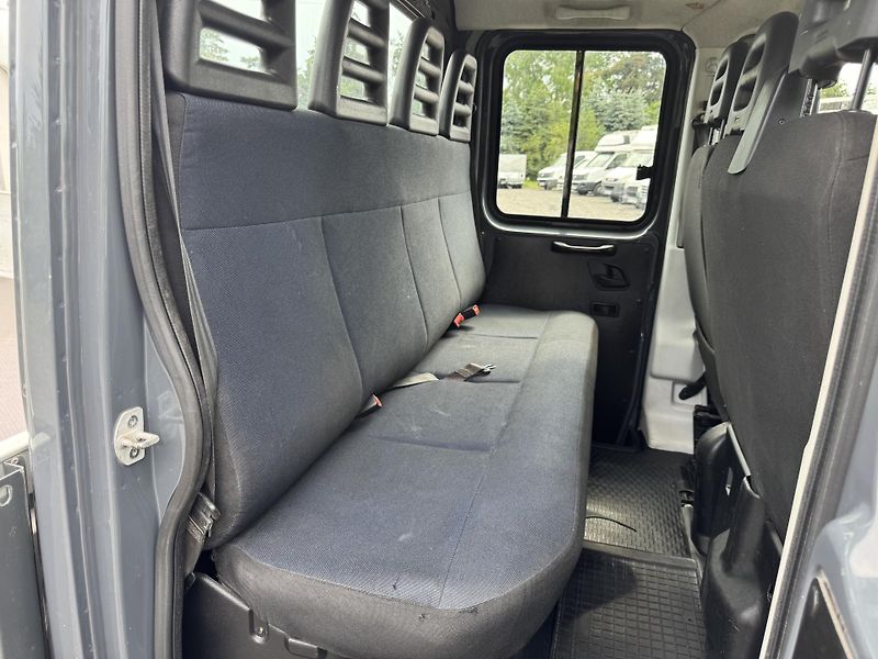 Iveco Daily 3.0,7míst,klima,TZ:3.500kg,DPH - fotka 15 z 33