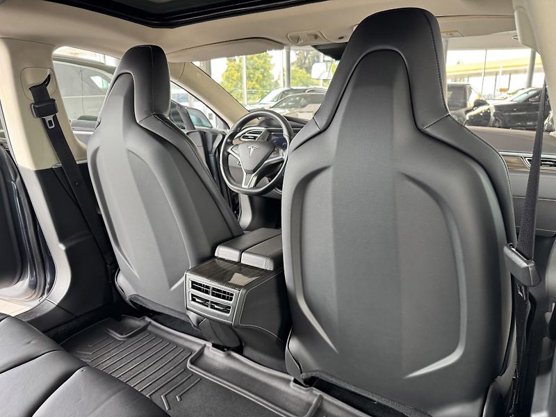 Tesla Model S S85D*AWD*Vzduch*RepaseBaterie! - fotka 16 z 37