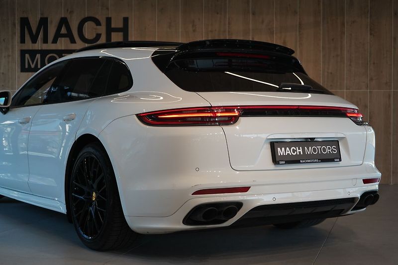 Porsche Panamera 4S Sport Turismo, Ventilace - fotka 13 z 50