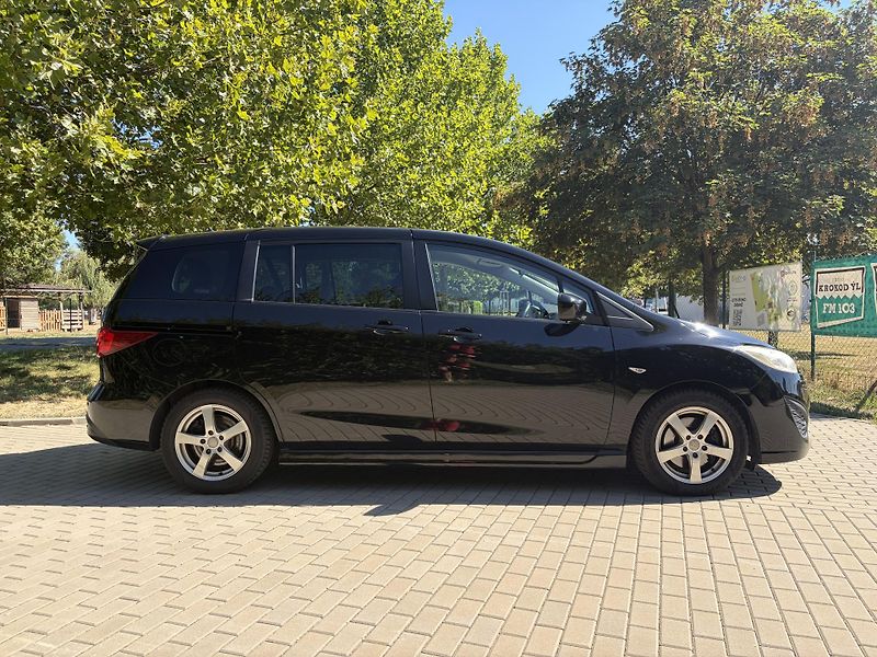 Mazda 5 2.0 GTA 7 míst - fotka 12 z 30