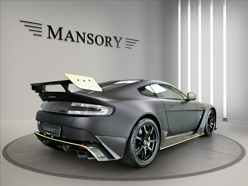 Aston Martin V12 Vantage GT12 - fotka 5 z 22