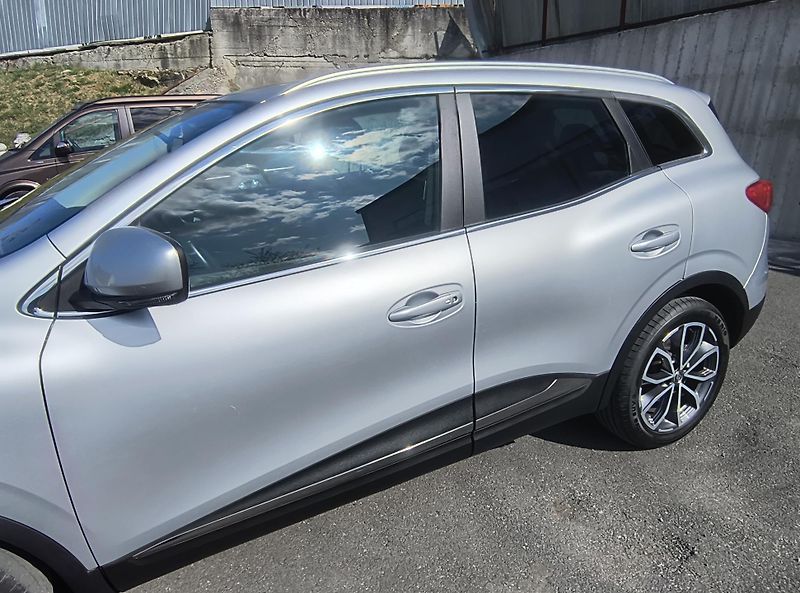 Renault Kadjar (2019) 1.3 TCE AT/NAVI/LED/PDC/KAMERA - fotka 23 z 66