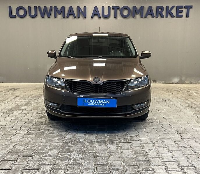 Škoda Rapid 1,0 TSI Ambition Plus - fotka 4 z 15