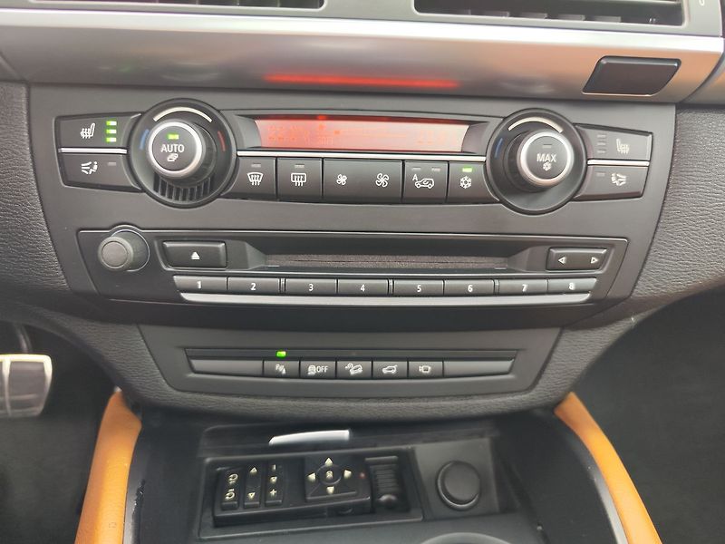 BMW X6 3.0 xDrive40d/225kW M Sport AT - fotka 24 z 35