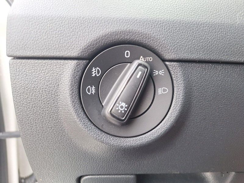 Škoda Octavia (2018) 1.6 TDI / 85 kW / 5MP / Style - fotka 12 z 30