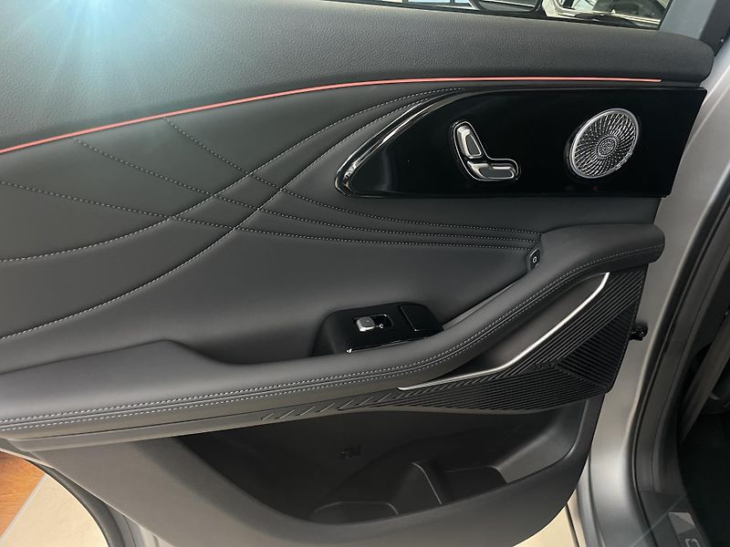 Omoda 9 (2025) Omoda 9 PHEV Premium  - fotka 15 z 56