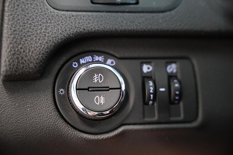 Opel Insignia - fotka 14 z 25