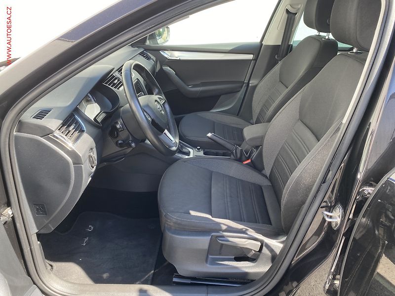 Škoda Octavia (2020) 1.5 TSi, Ambition, DSG - fotka 9 z 19