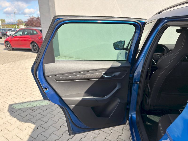 Škoda Karoq (2024) SPORTLINE TSI 1.5/110KW 7AP - fotka 23 z 38