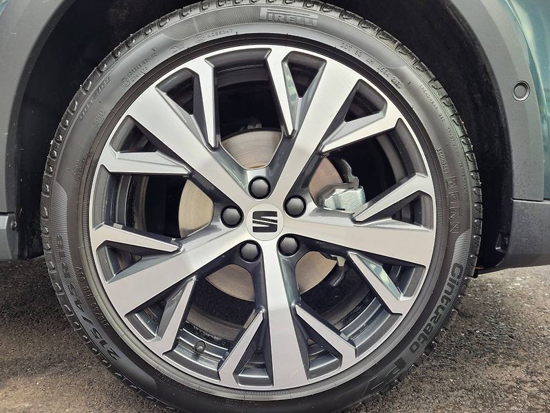 Seat Arona 1.0 TSI DSG Xperience - fotka 43 z 44