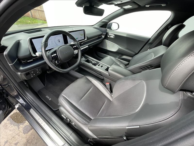 Hyundai Ioniq 6 Power 77kWh Style Premium - fotka 5 z 22