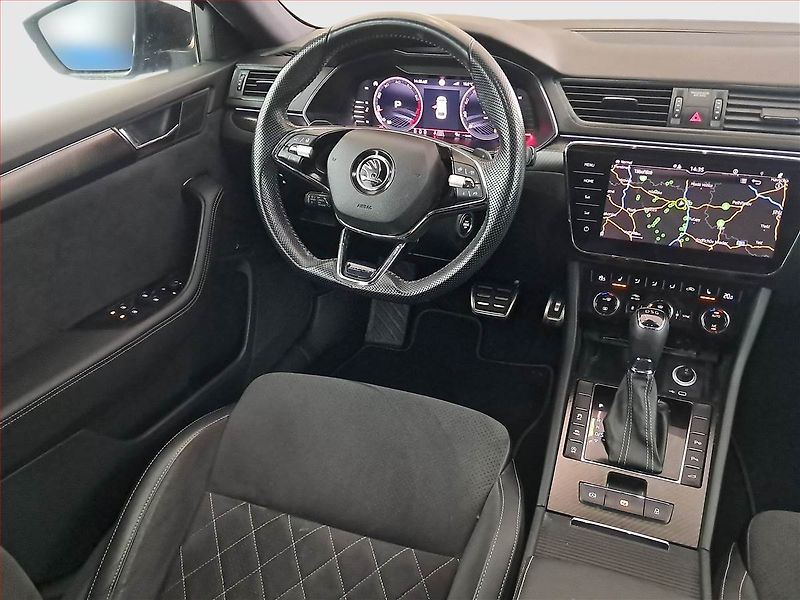 Škoda Superb (2021) Sportline 2.0 TSI - fotka 7 z 24