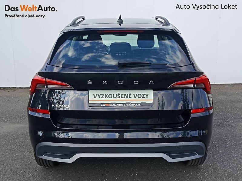 Škoda Kamiq (2023) 1.0 TSI 81kW DSG LED - fotka 28 z 31