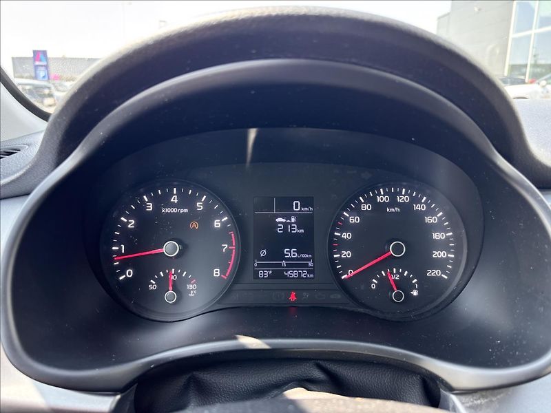 Kia Rio 1,3 MPI 61kW Kappa Klima - fotka 18 z 21