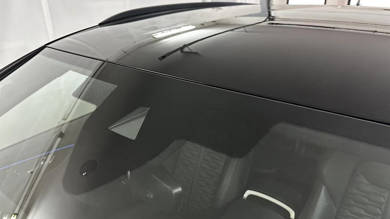 Audi RS Q8 TOP STAV / PLNÁ VÝBAVA  - fotka 21 z 54
