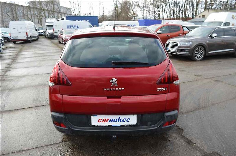 Peugeot 3008 (2014) 1,6 HDI - fotka 5 z 21