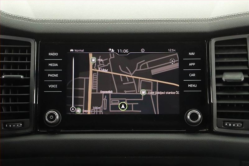 Škoda Kodiaq (2021) Sportline 2.0 TDI - fotka 14 z 16