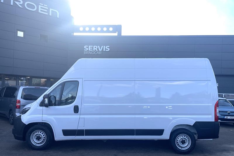 Citroën Jumper (2026) Furgon 4-35 L3H3 2.2 BHDi 180 - fotka 7 z 18