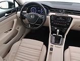 Volkswagen Passat (2015) Highline 2.0 BiTDI, 4X4 - náhled 7