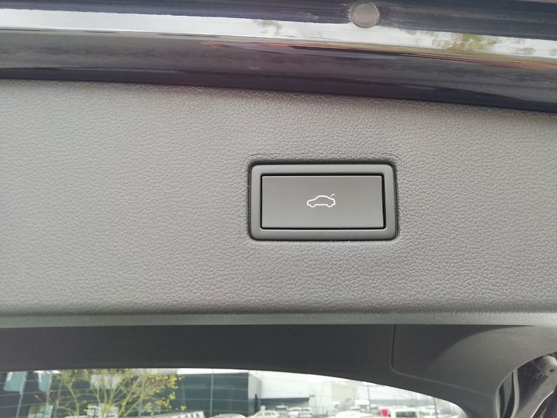 Volkswagen Tiguan Allspace 1,5 TSI DSG Life 110 kW - fotka 20 z 23