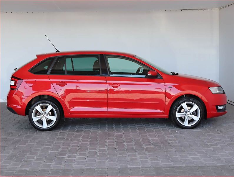 Škoda Rapid (2018) 1.0 TSI, Tempomat - fotka 6 z 21