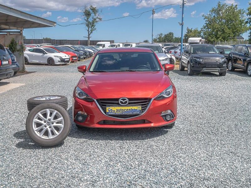 Mazda 3 (2015) ČR 2.2D 110KW – PLNÁ SERVISKA! - fotka 4 z 54