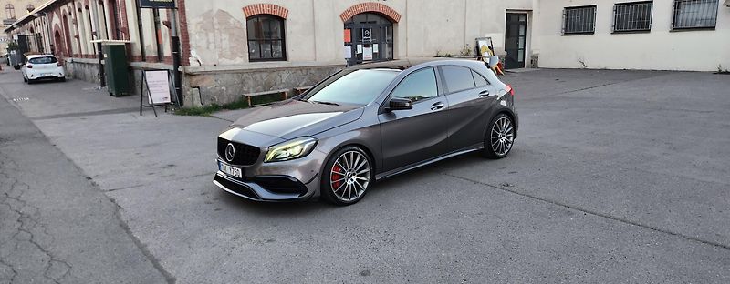 Mercedes-Benz Třídy A (2015) 45*AMG*4M*NIGHT*KŘIDLO*440PS - fotka 1 z 50
