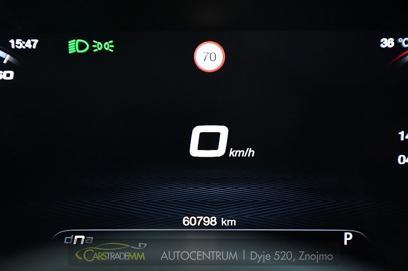 Alfa Romeo Stelvio 2,2 JTDm Q4 154kW TAŽNÉ - fotka 31 z 53