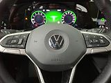 Volkswagen Golf (2022) Style 1.5 TSI, ČR,1.maj, Navi - náhled 16